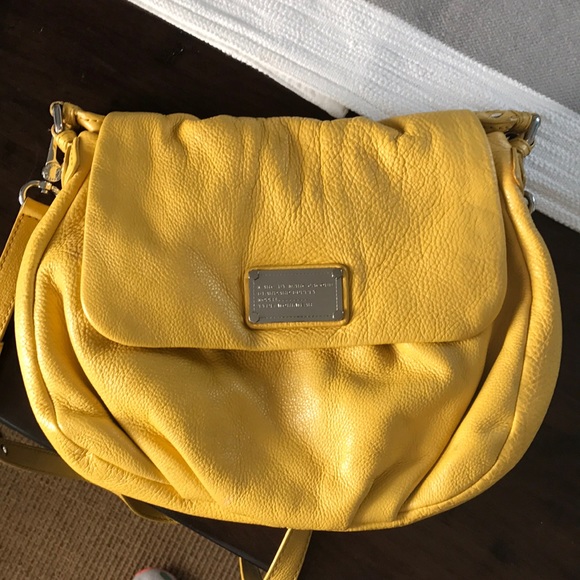 Marc Jacobs Handbags - Marc Jacobs yellow purse.Crossbody or handle carry